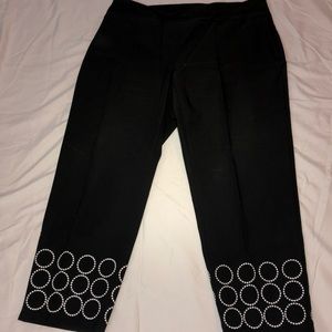 Women’s Capris 18W Dress to Casual ATTYRE